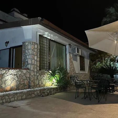 Villa Old Fisherman'S Taranto Exterior photo